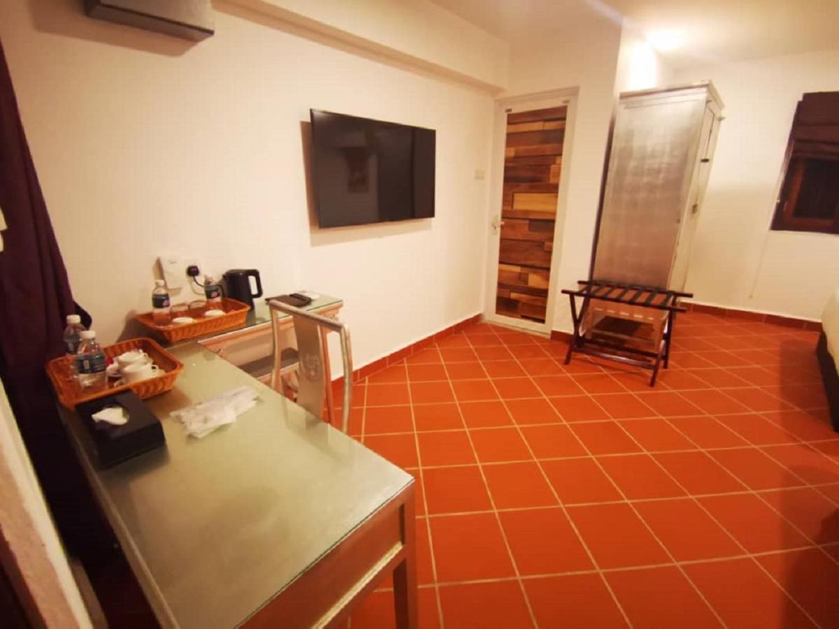 Mclane Boutique Hotel Джорджтаун Экстерьер фото